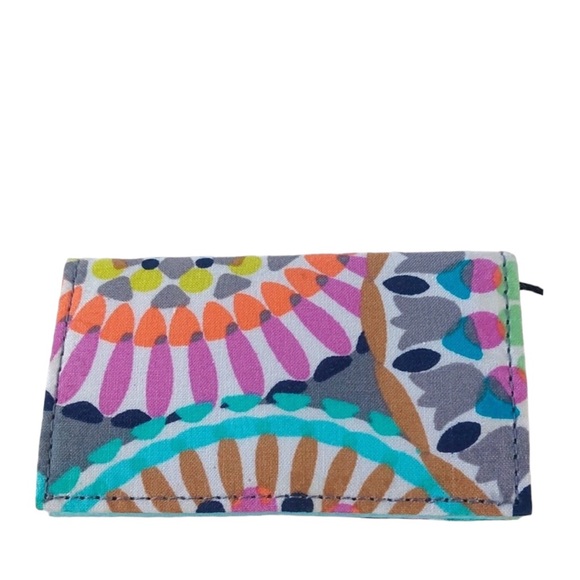 • New • Vera Bradley Floral Card Case NWT Gorgeous! Host Pick - Picture 4 of 12